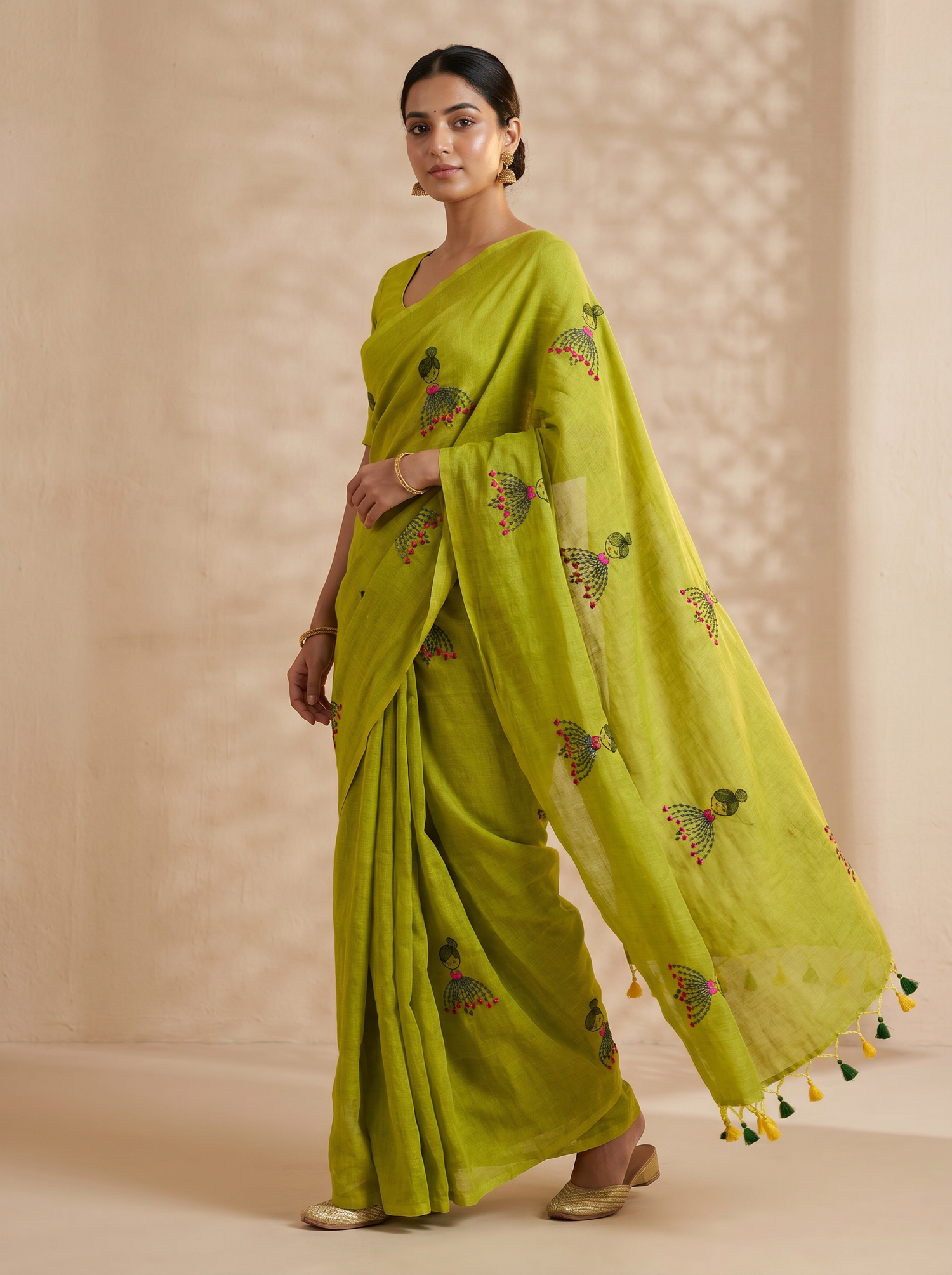 Dola Silk