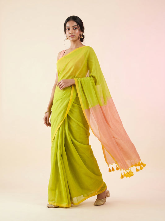 Mul Cotton Zari Pallu Saree – Parrot Green with Pink Pallu